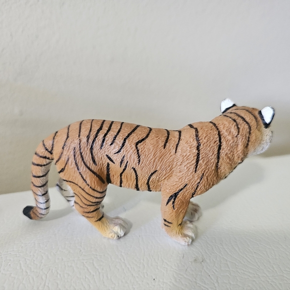 Safari Ltd Wild Safari Bengal Tigers Set of 3 - Picture 5 of 7